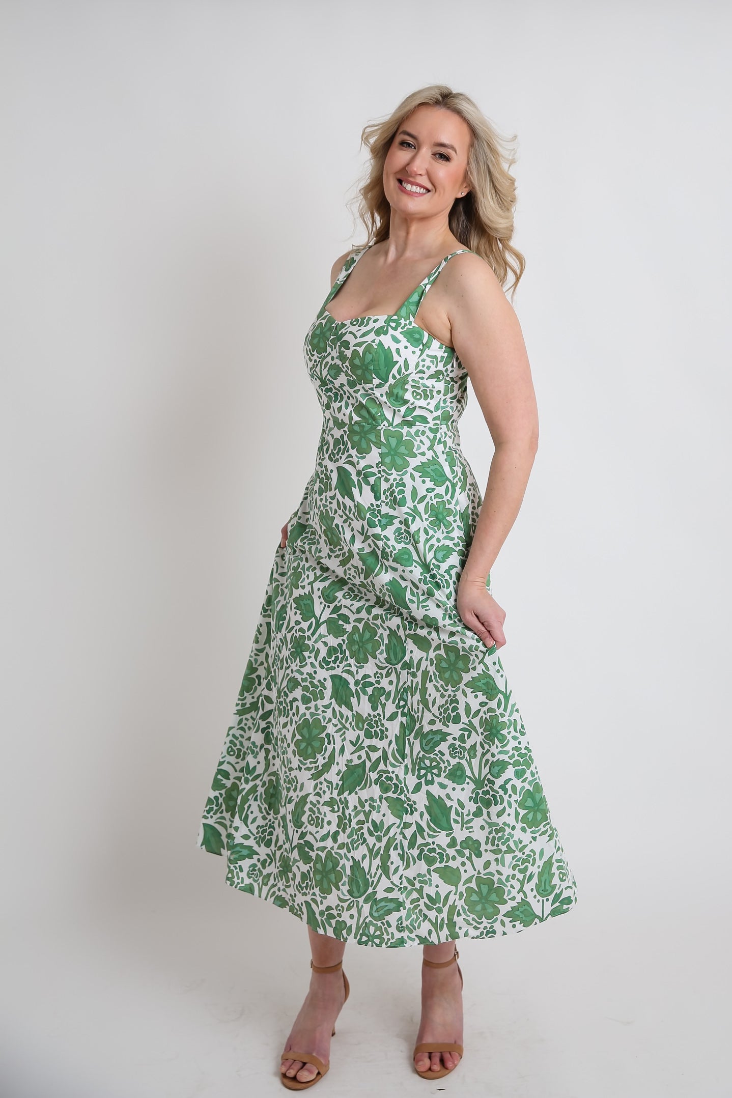 Summer Love Dress Rental - Size Medium