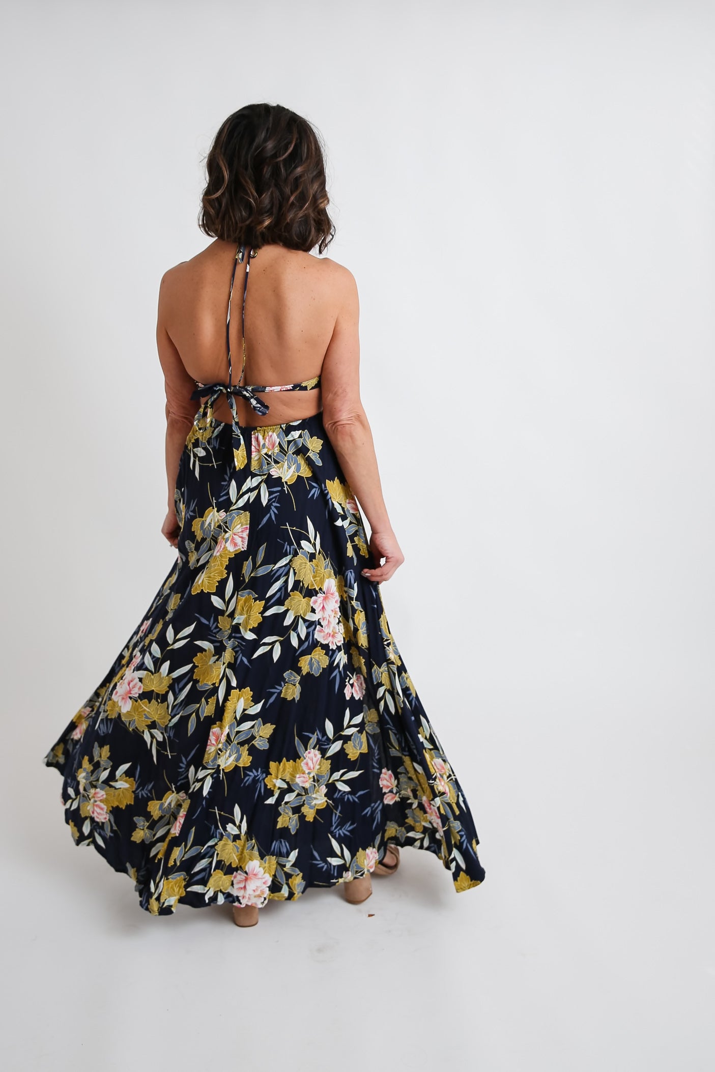 Island Days Dress Rental - Size Small