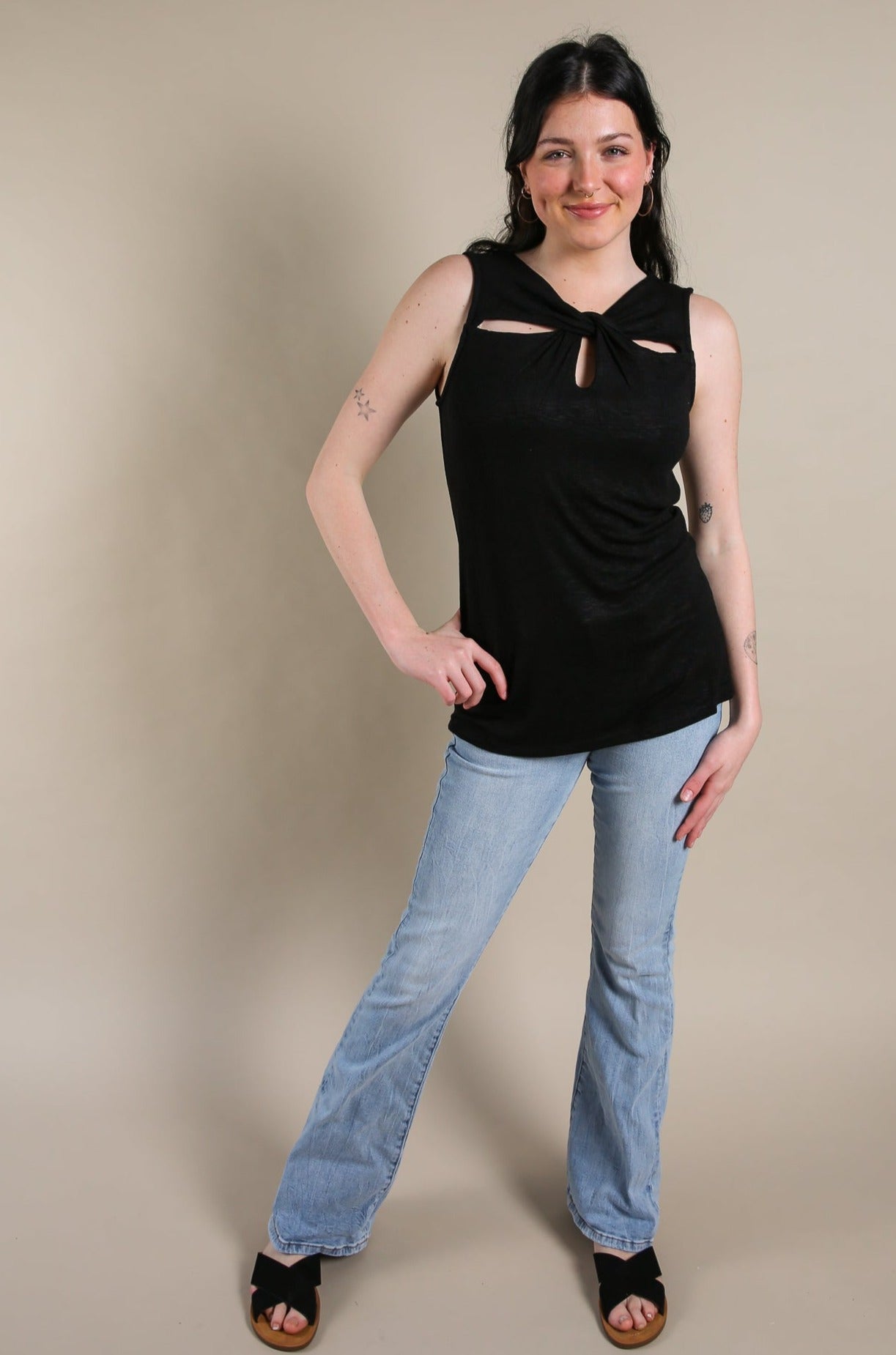 Women's Black Sleeveless Top