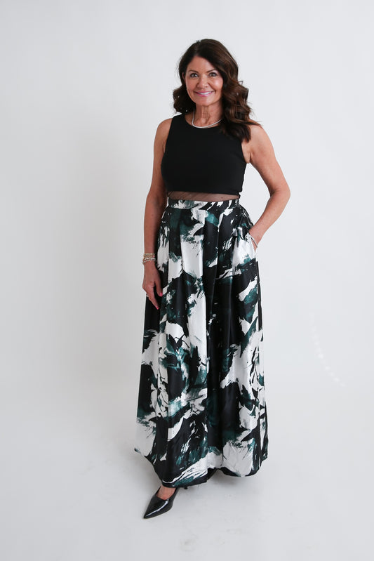 Not Too Modest Gown with Pockets Rental Dress - Size Small/6