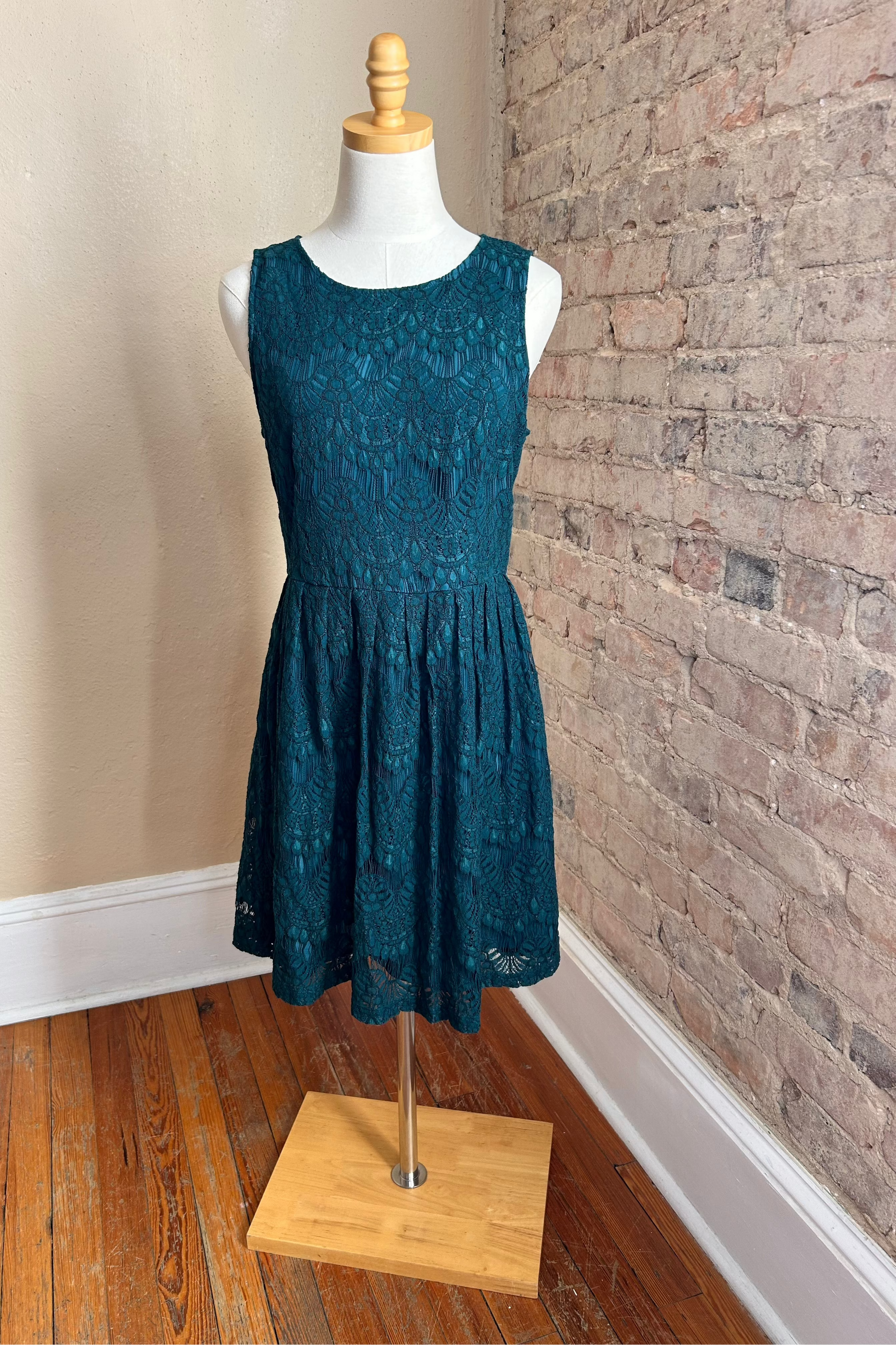 Roxy Mini Lace Dress - X-Small DRESSED Rentals Roxy Mini Lace Dress - X-Small DRESSED Rentals