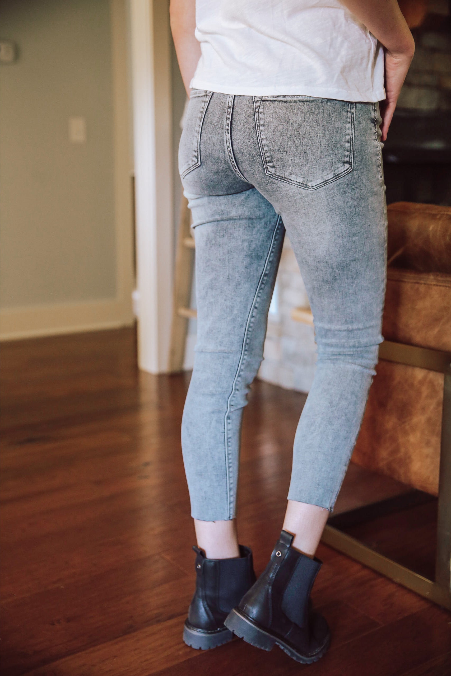 Gisele Black Washed Jean - Cotton and Grain